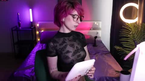 Moonlight online show from July 18, 9:11 am