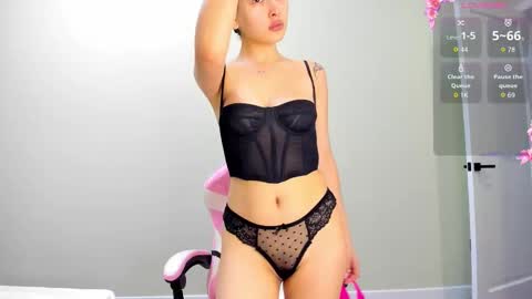 Leila online show from December 1, 12:03 pm