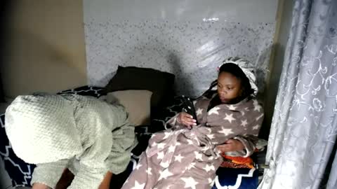 obsessedmimi online show from July 3, 3:33 am