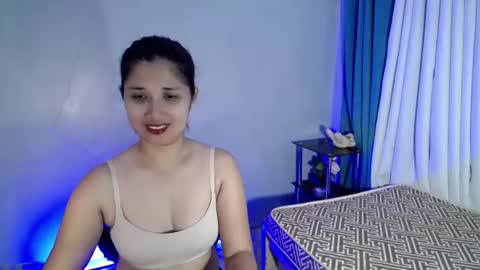 obsidian_r0se19 online show from November 25, 11:03 pm