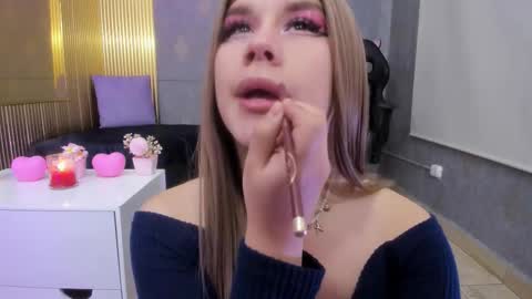 ocean_tay online show from November 3, 12:06 pm