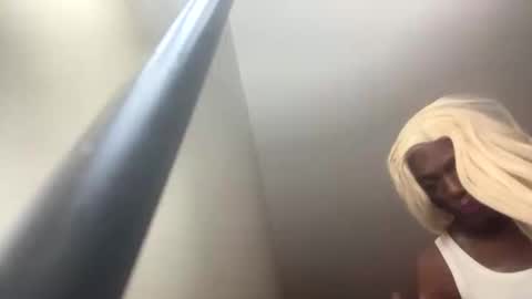 Kira online show from November 2, 11:54 am