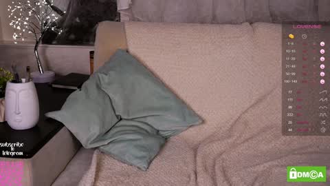 Selena online show from January 25, 7:17 am