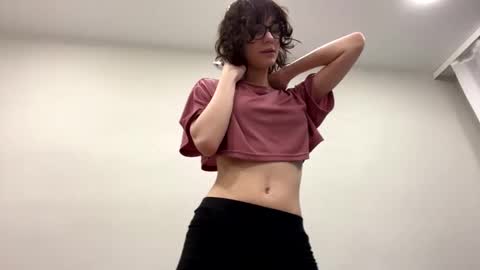 Thea online show from February 14, 4:26 am