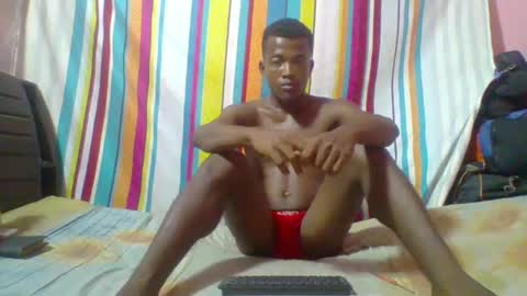odon023 online show from December 15, 1:32 pm