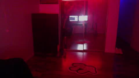 Snapshot of officialmoneyxxx chatting on January 16, 11:48 am Money online show from January 16, 11:48 am