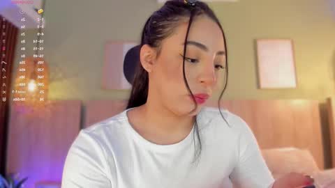 Holly online show from February 27, 11:36 am