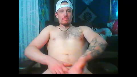 who dares  toss me some  tips lets have fun online show from January 23, 9:18 pm