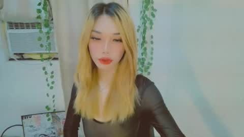 Snapshot of ohmyalessandraxcx chatting on October 2, 11:42 am ohmyalessandraxcx online show from October 2, 11:42 am