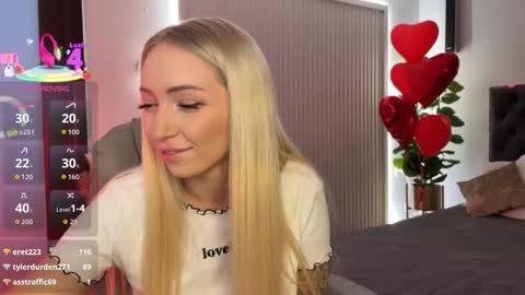 Emma online show from February 25, 2:15 am