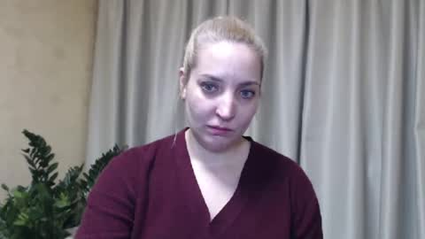 Mari online show from March 4, 5:24 pm