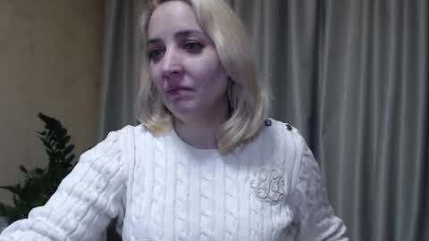 Mari online show from February 25, 4:04 pm