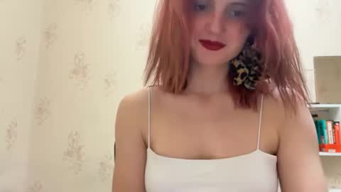 Oktavia7777 online show from May 4, 6:36 pm