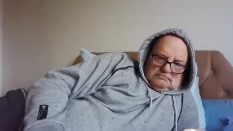 old_fkr online show from January 24, 9:39 am