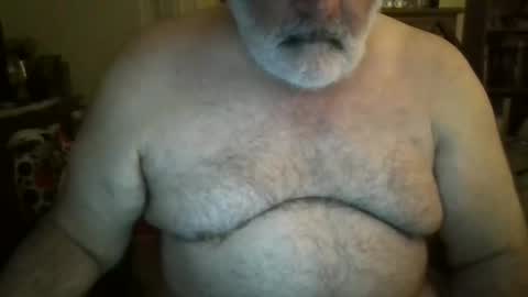 oldcockforyngladies online show from January 18, 10:39 am