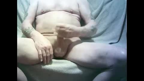 oldercock1411 online show from March 3, 5:03 am