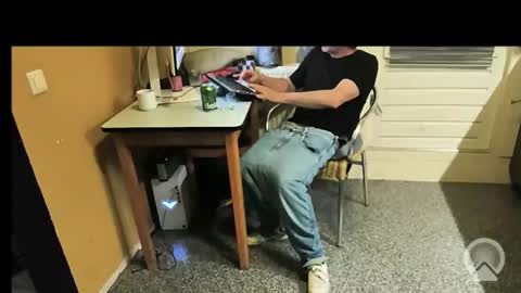 oldersagger online show from May 3, 8:15 pm