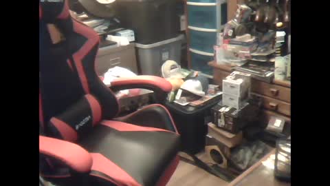 oldman196262 online show from September 15, 2:40 pm