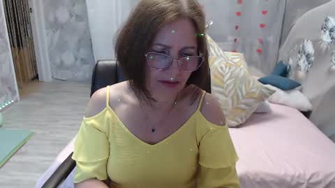 OlgaHottie online show from August 4, 11:45 pm