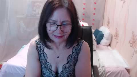 OlgaHottie online show from December 22, 12:06 am