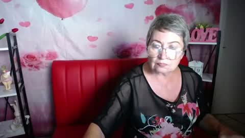 OlgaLuck online show from July 9, 7:01 am