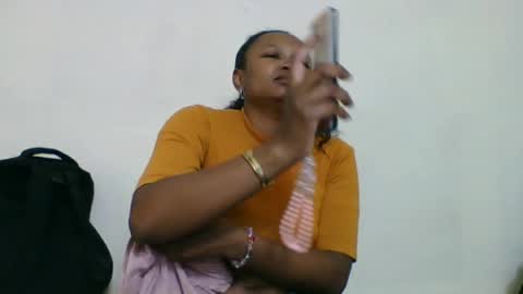 olgamariah203875 online show from July 17, 5:37 pm