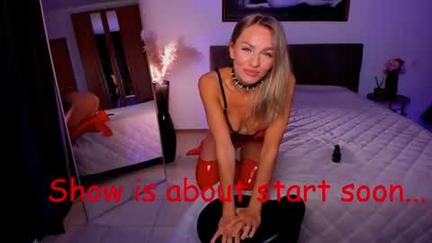oliva_candy online show from June 19, 8:04 pm