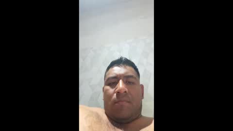 oliver91836 online show from May 5, 2:07 am