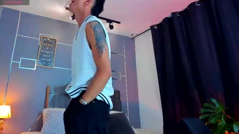 oliver mr  online show from November 4, 12:17 pm