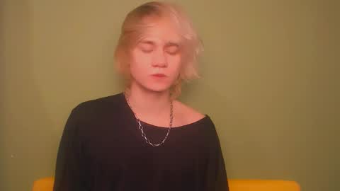 Oliver online show from February 2, 8:19 pm