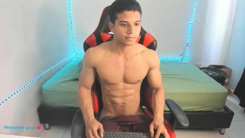 oliver thompsson online show from February 15, 7:56 pm