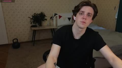 Oliver Evans online show from May 11, 4:19 am