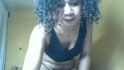 olivia9794 online show from July 1, 11:19 am