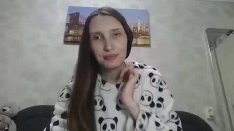 Olivia online show from October 24, 9:04 pm