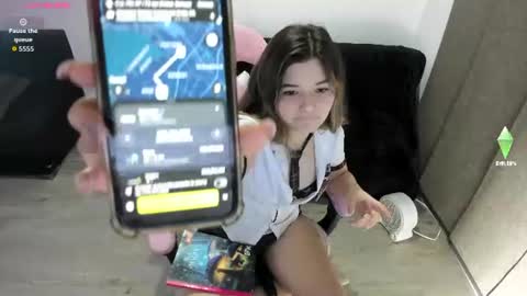 olivia_martine online show from July 15, 4:29 am