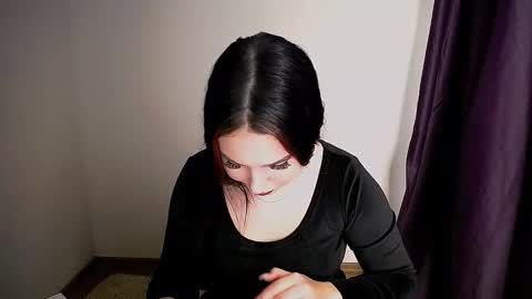 Olivia online show from November 13, 10:18 am