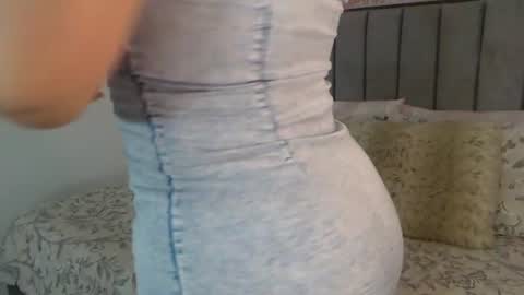 Olivia online show from June 17, 3:00 am