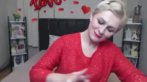 OliviaHorst online show from March 12, 6:33 pm