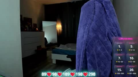 . online show from February 3, 6:40 am