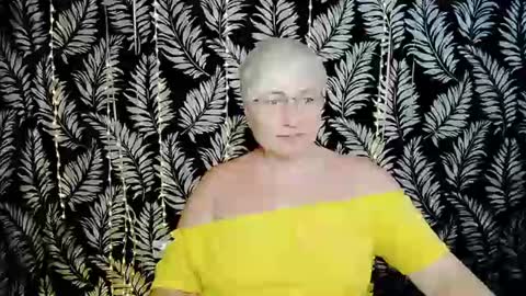 Kelly online show from June 13, 10:36 am
