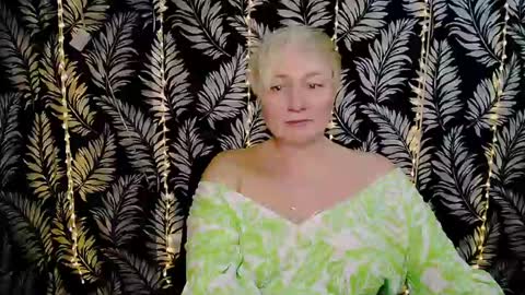 Kelly online show from February 22, 3:36 pm