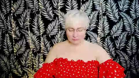 Kelly online show from May 4, 10:55 am