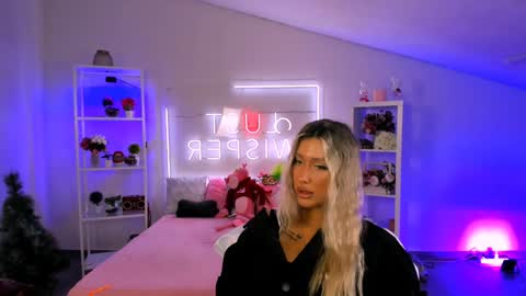 Olivia online show from January 22, 11:01 am