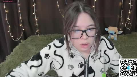 Ollie online show from March 14, 8:40 am