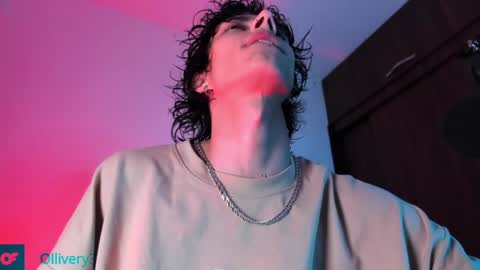     online show from January 11, 6:35 am