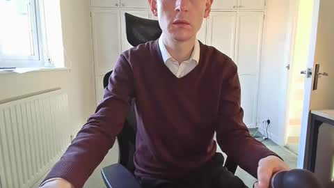 Olly online show from February 2, 1:30 pm