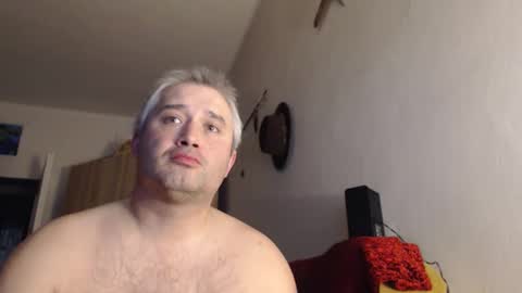 Michal online show from December 4, 3:55 pm