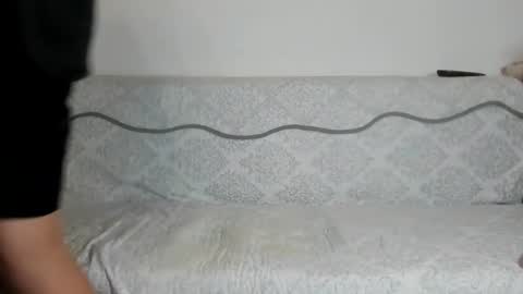 Omar online show from December 14, 3:06 am