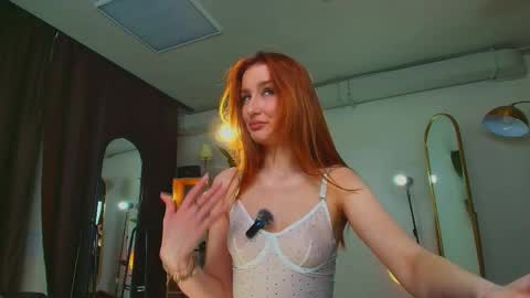 Miss Omelia online show from May 1, 4:56 pm