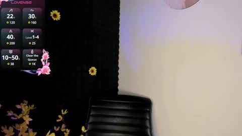 Violette online show from February 9, 11:04 pm